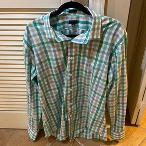 J. Crew Men’s Thompson Slim Flex Wrinkle Free Dress Shirt